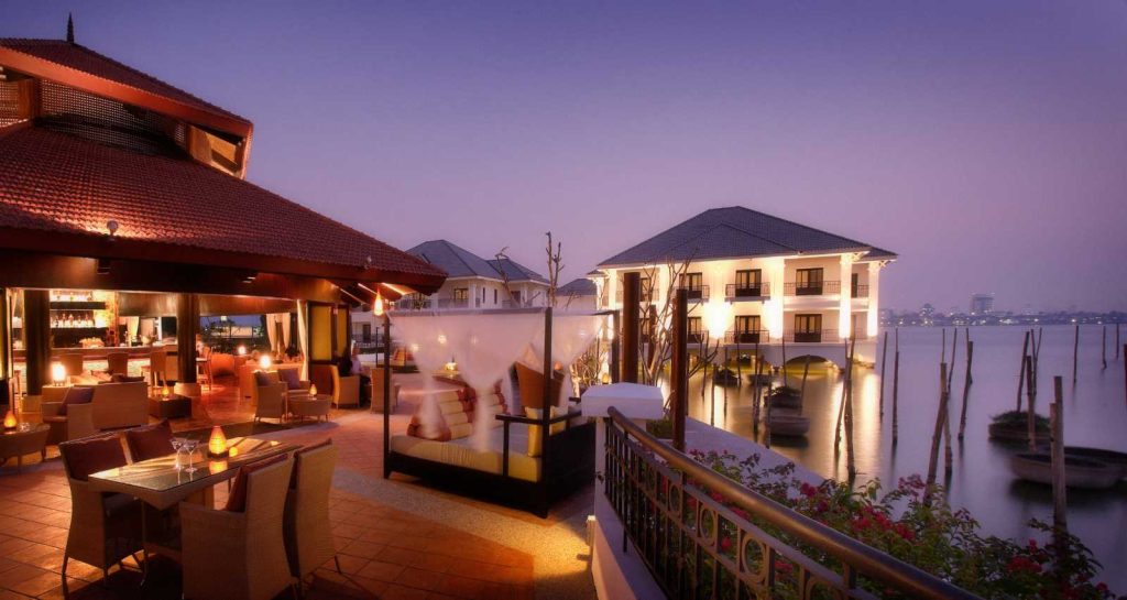 hotel hồ tây 2