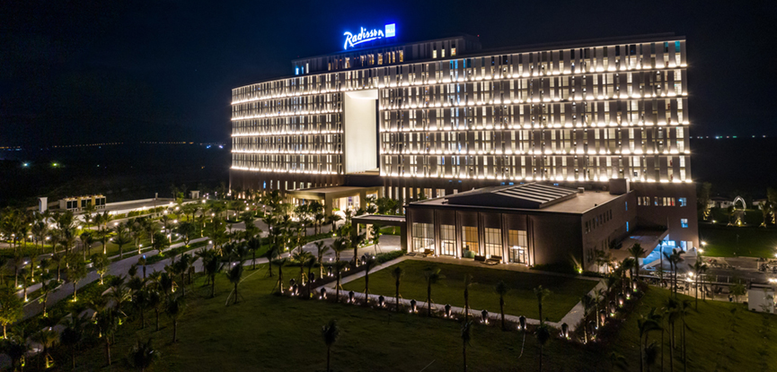 radisson2