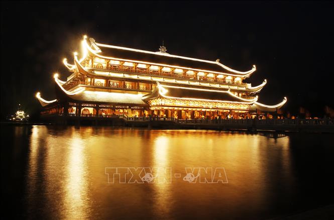 vesak1